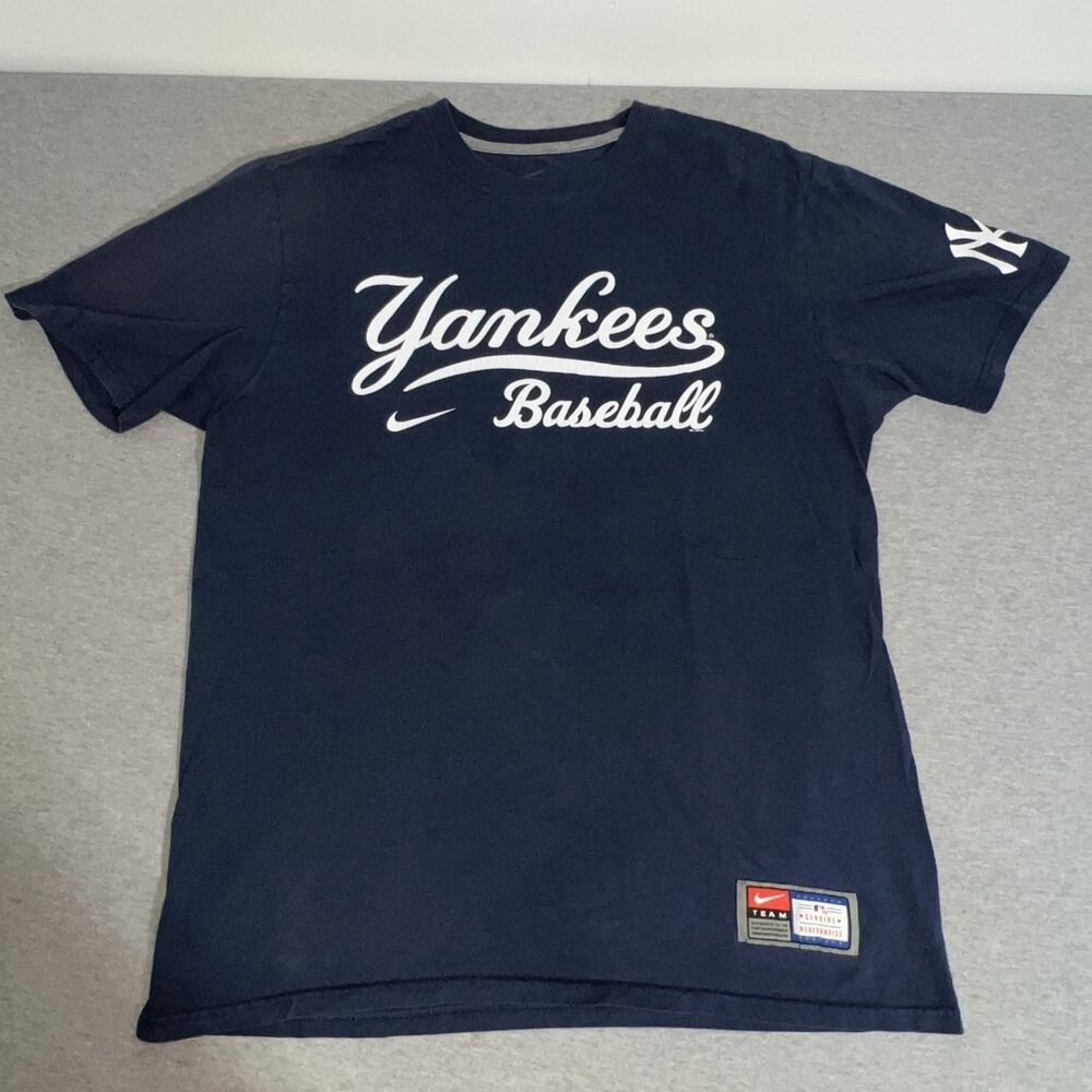 Nike New York Yankees Shirt Sz Large Navy Blue MLB Baseball Short Sleeve - Picture 2 of 9